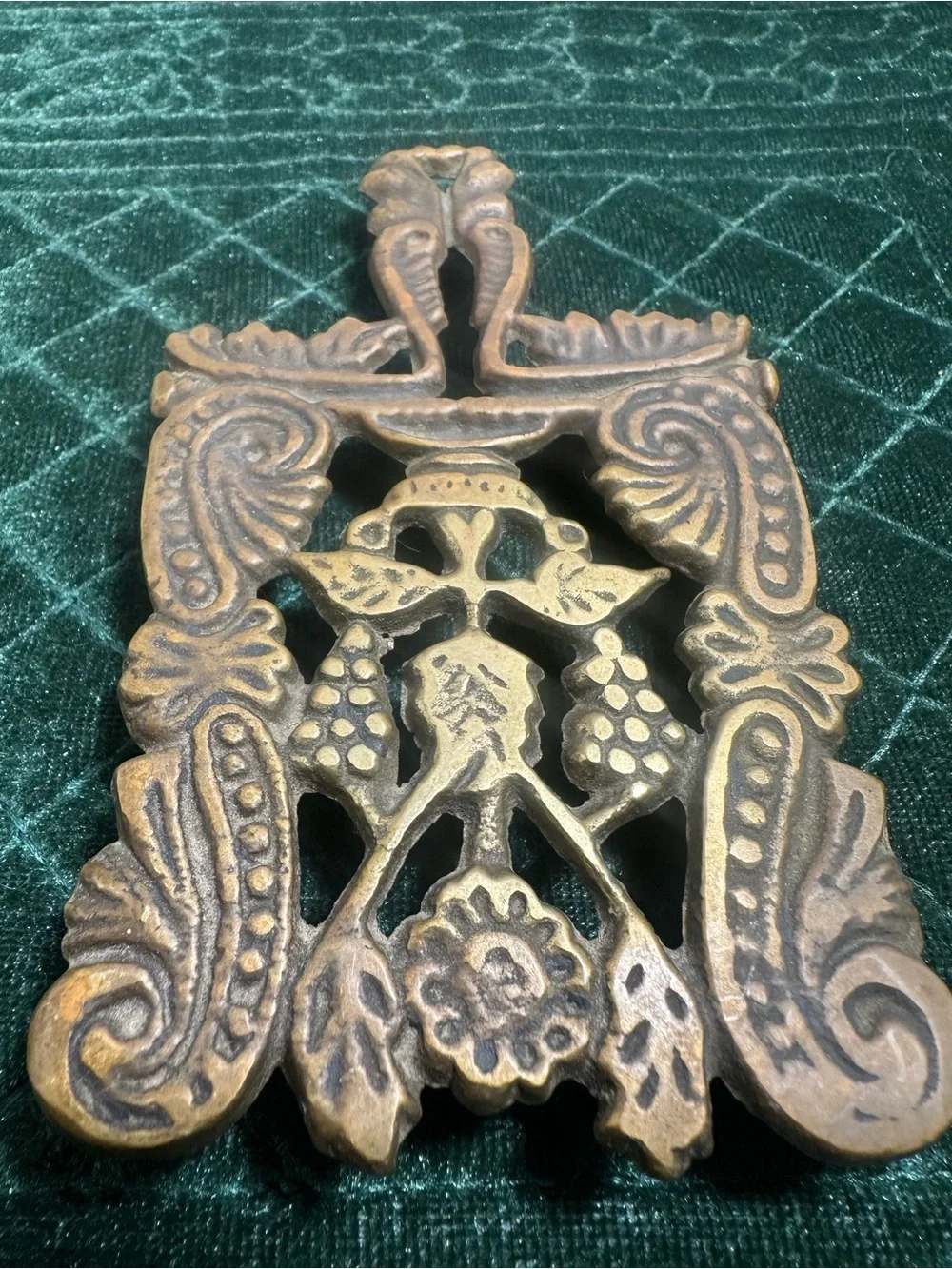 Vintage Ornate Mini Brass Pivot